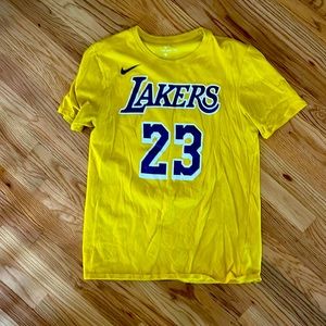 Lebron T-shirt